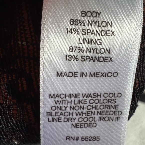 EXPRESS BLACK LACE / MESH TRIANGLE BRALETTE SIZE XS - Picture 5 of 5